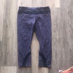 Lululemon Navy 21” leggings